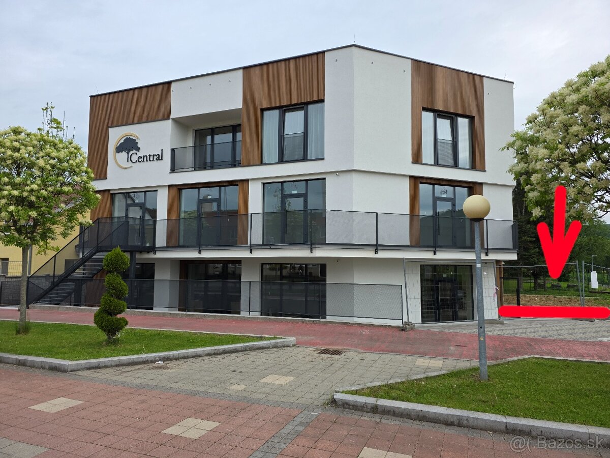 NAJPRESTÍŽNEJŠÍ POZEMOK V CENTRE SVIDNÍKA NA PREDAJ