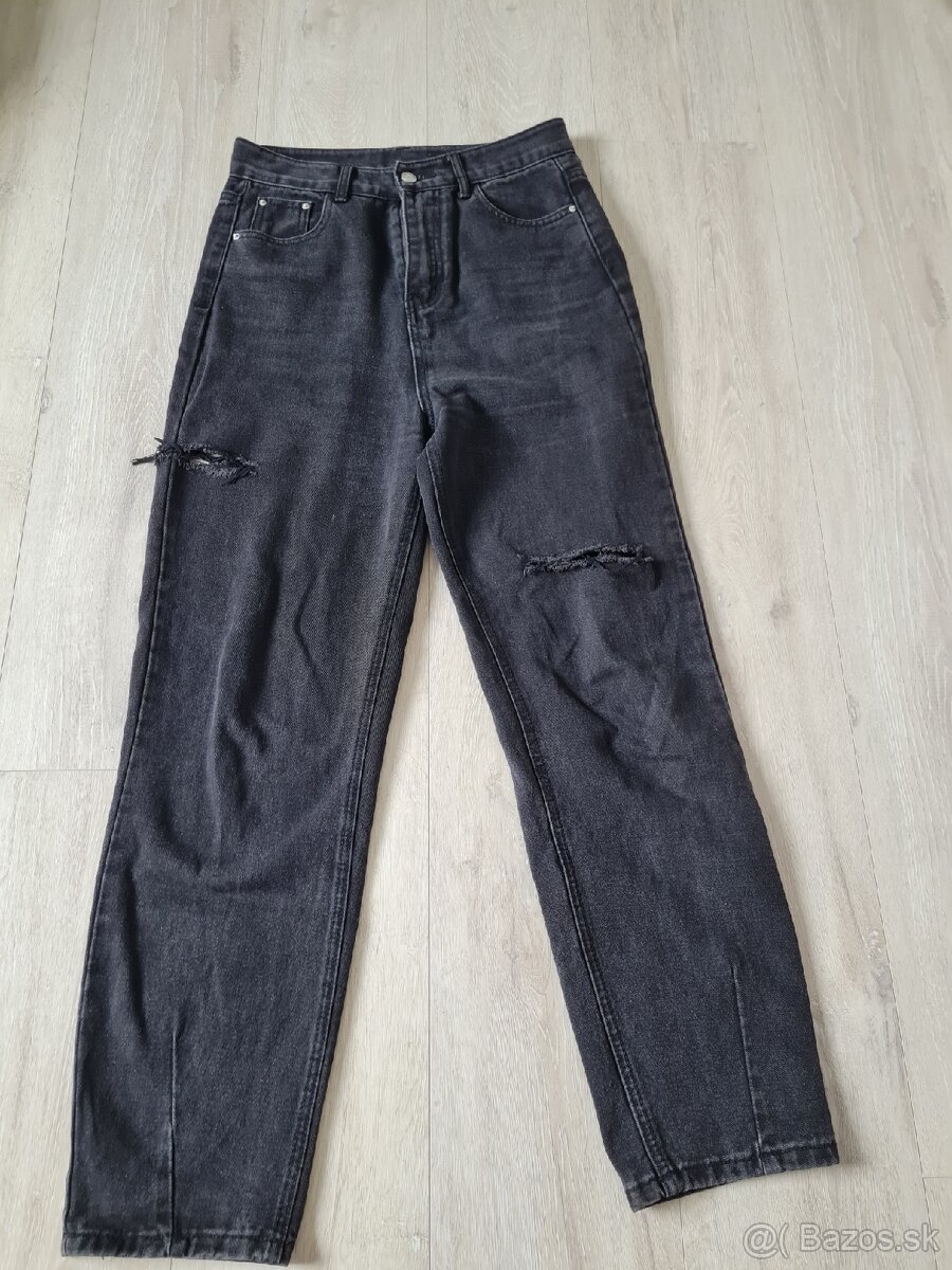 Roztrhané rifle veľ M len 5€