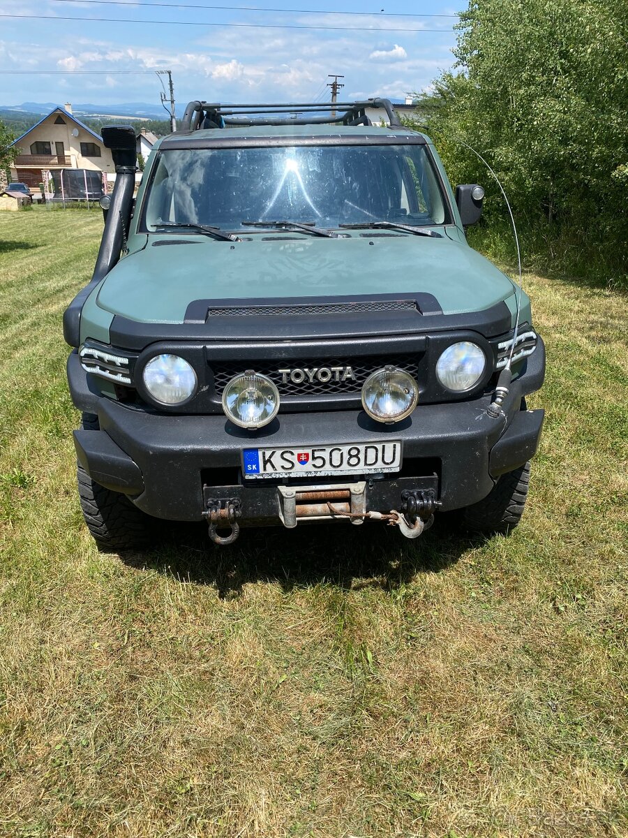 Toyota FJ Cruiser