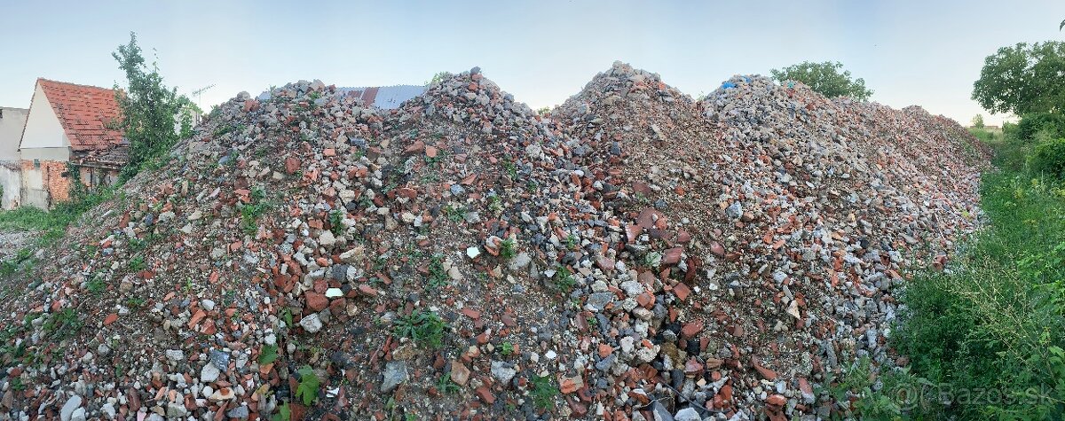 Stavebná suť / drvený materiál