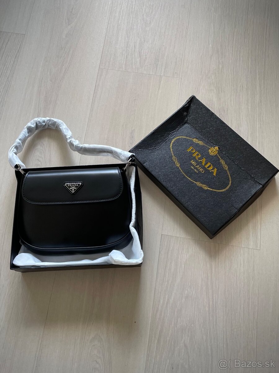 Prada milano čierna kabelka