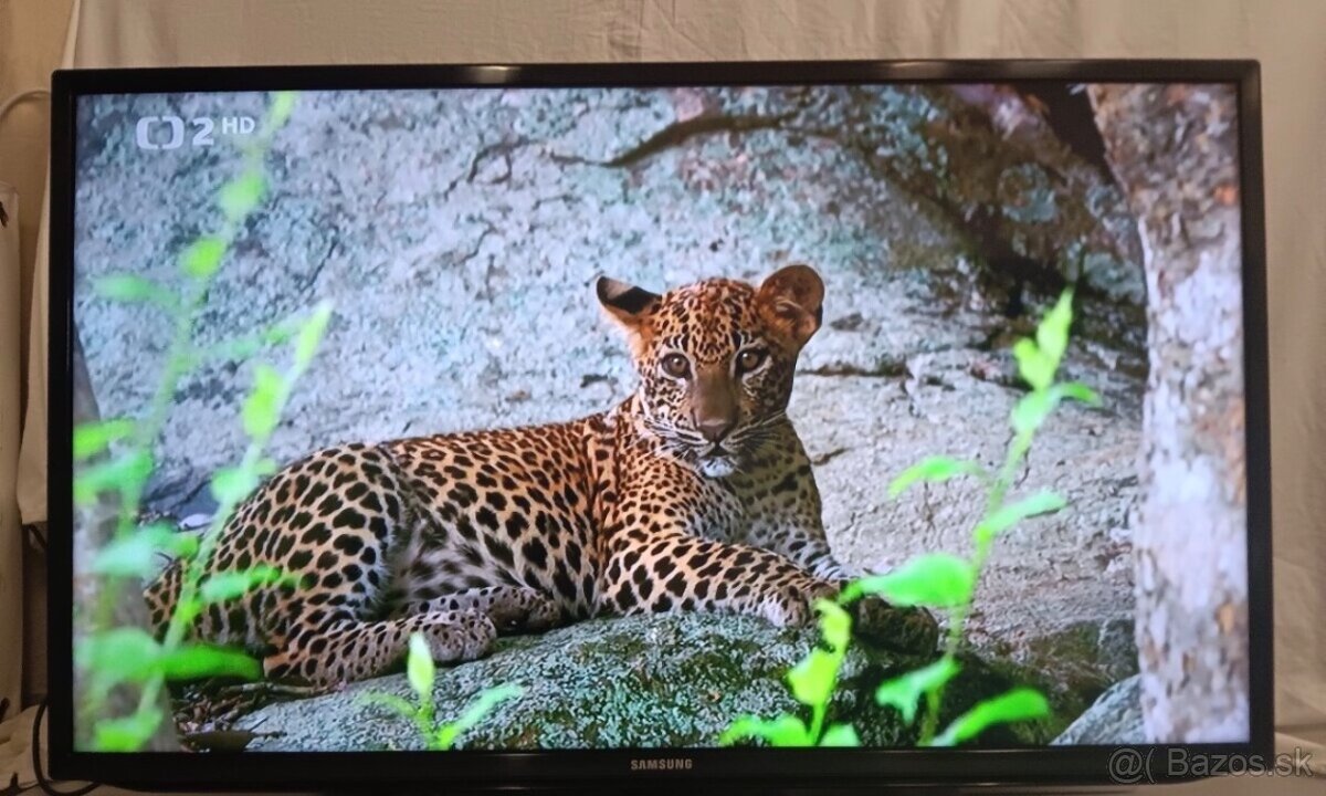 Predám televízor Samsung Nieje Smart TV 80cm Stav Ako Nova