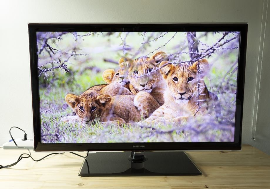 TV Samsung na opravu