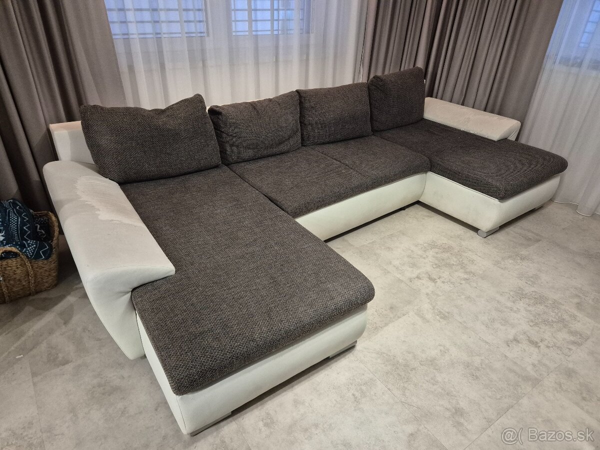 Veľký gauč do obývačky