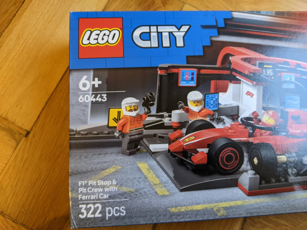 LEGO CITY 60443 Zastávka v boxoch F1