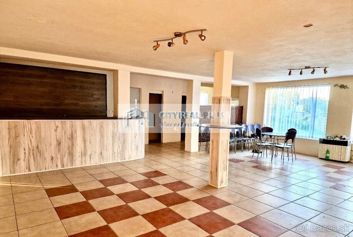 Znížená cena Ponúkame Vám na predaj polyfunkčnú budovu v Ko
