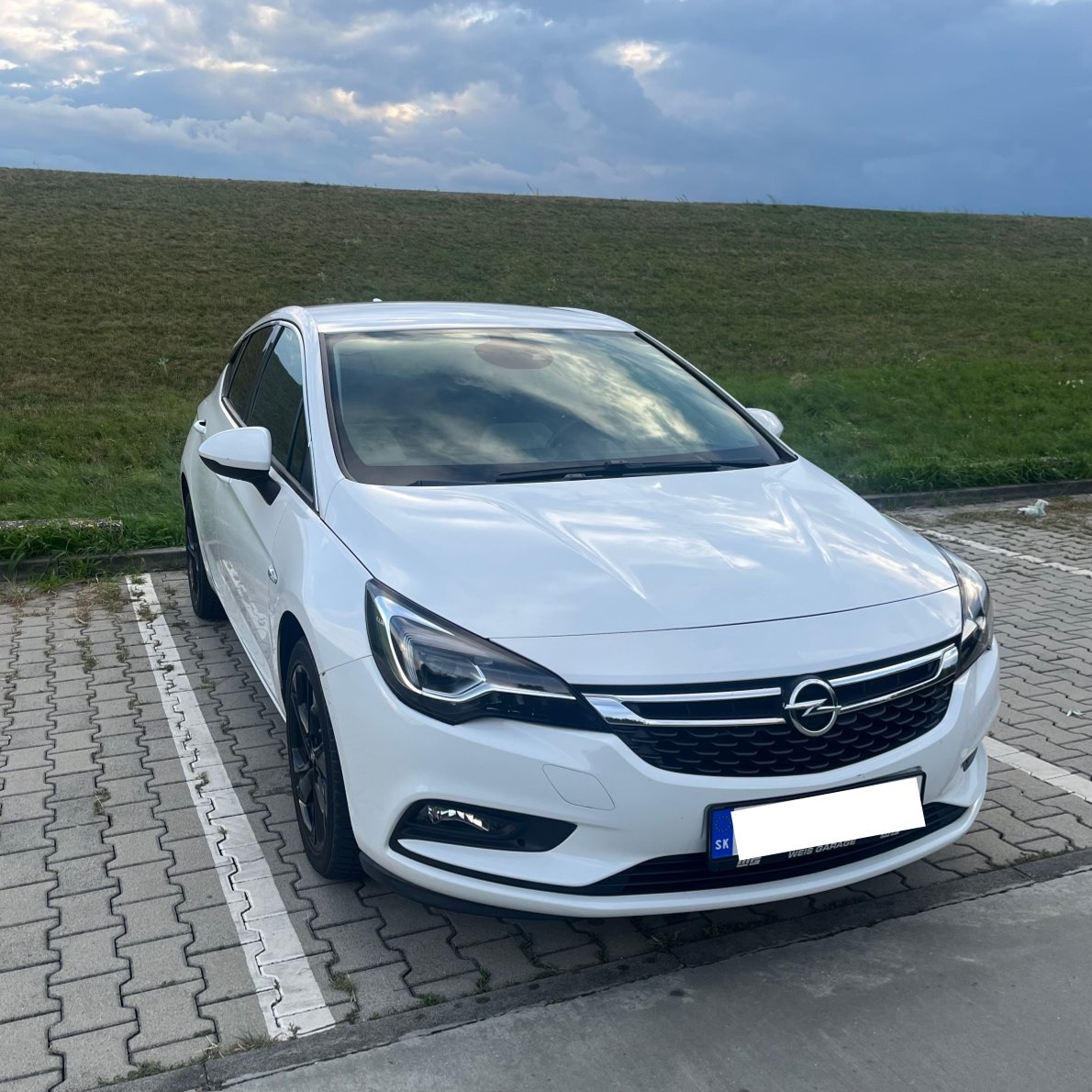 Opel Astra K 1.4 Turbo (benzín)