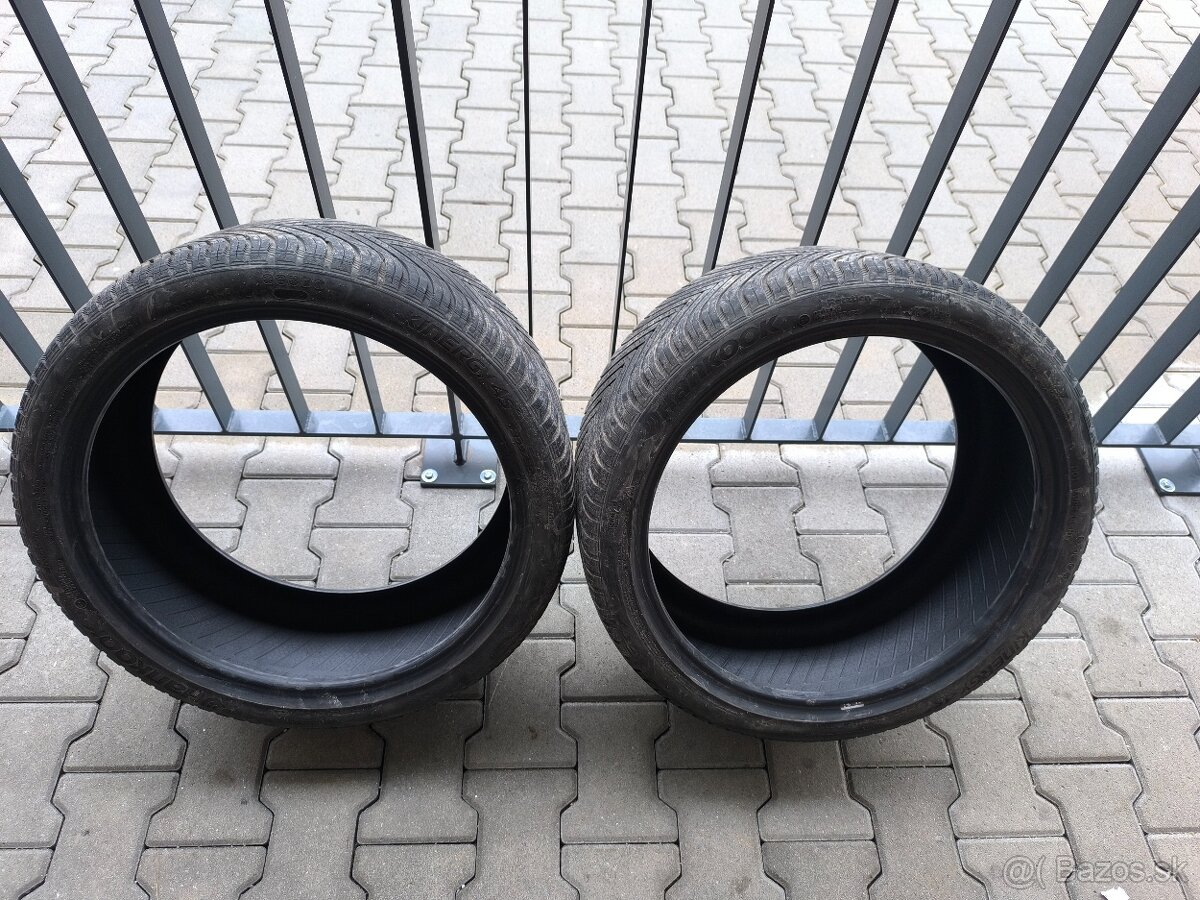 R19 255/35 celorocne