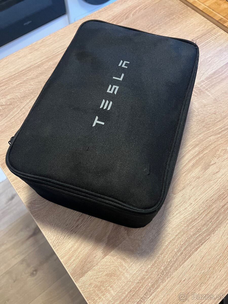 Ťažné zariadenie - Tesla model 3 (2019-2023)