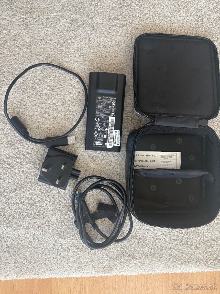 Travel adapter HP