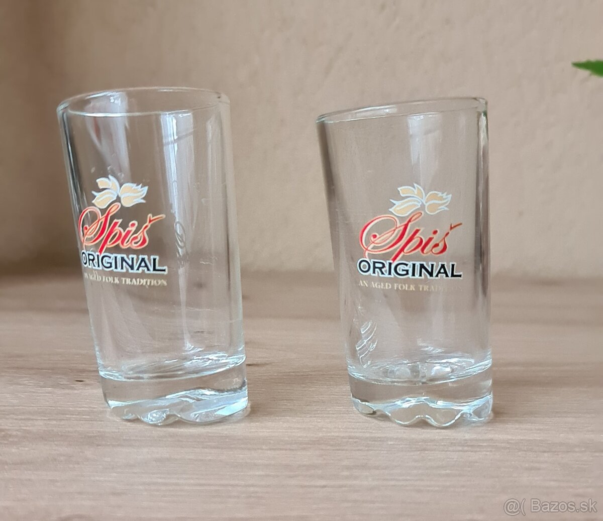 Srandovná sada 2 sklenených pohárov Spiš. Štamprlíky.