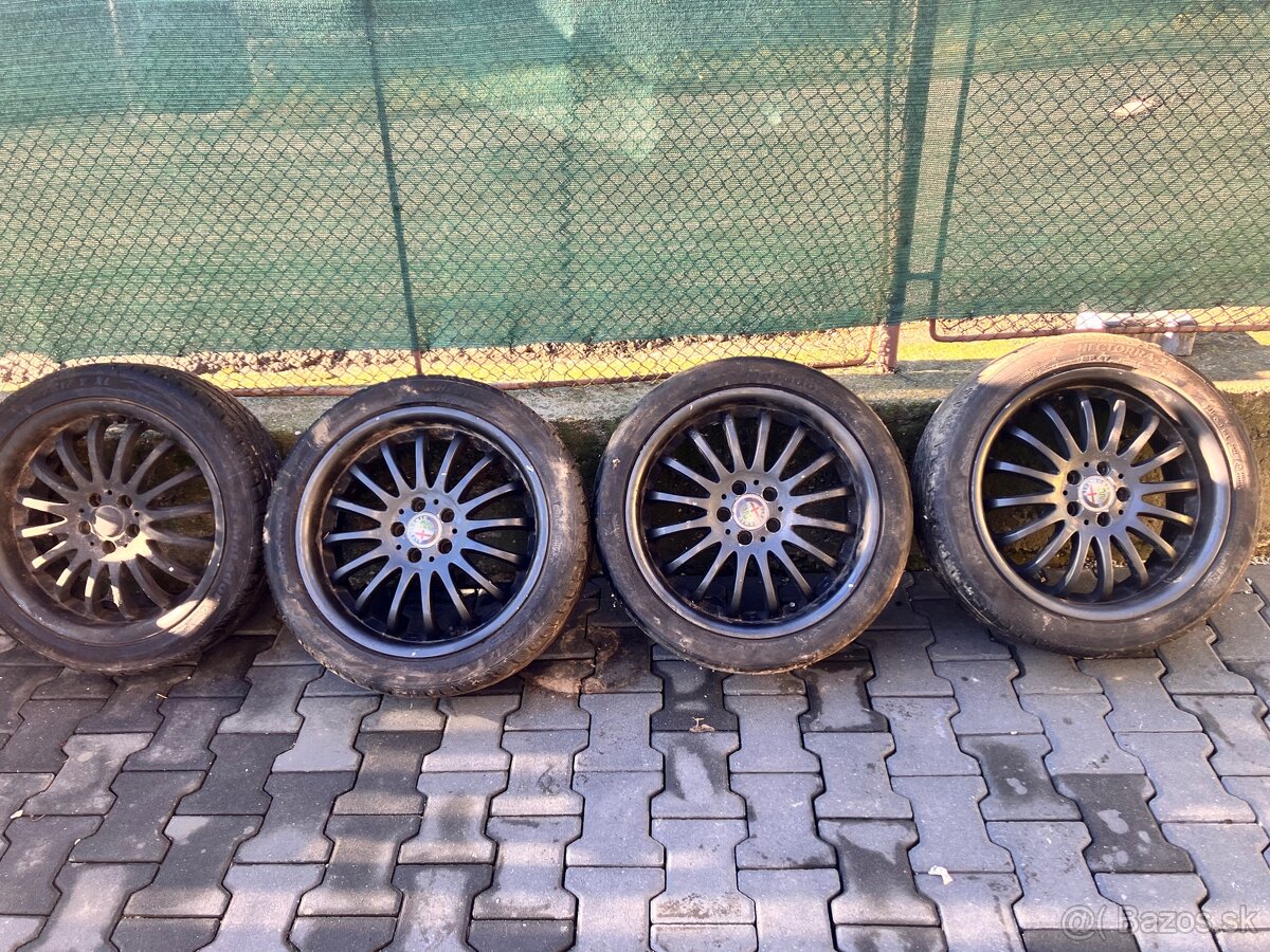 Elektróny Alfaromeo