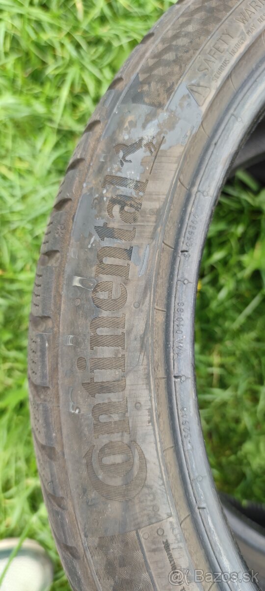 225/40r18