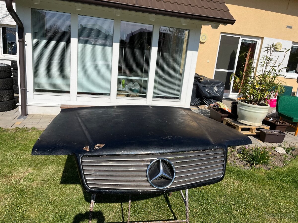 Kapota SEC na Mercedes W201 190