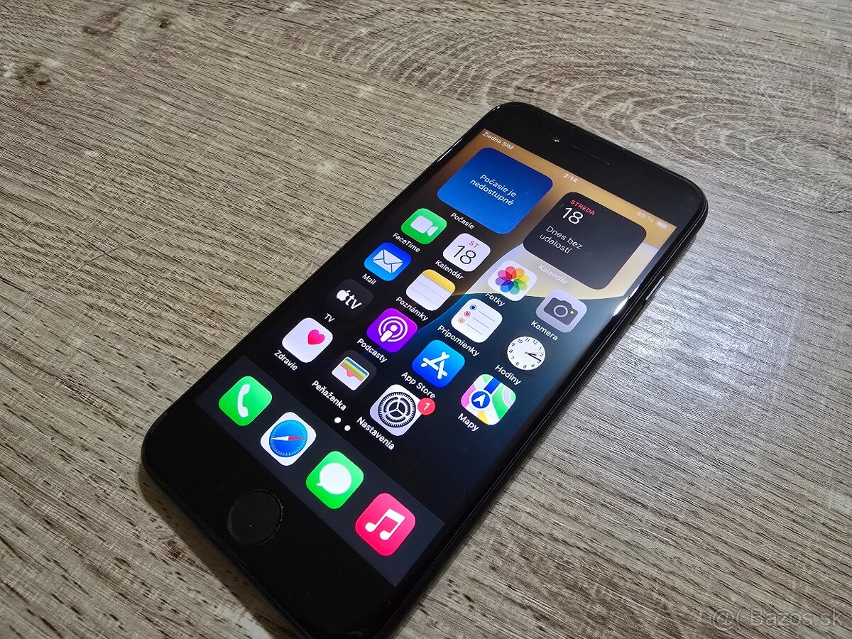Iphone se 2020 plnefunkcny telefon s nabijacim kablom ma len