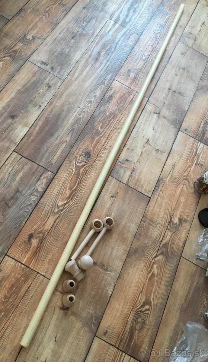 Drevená garniža 210cm