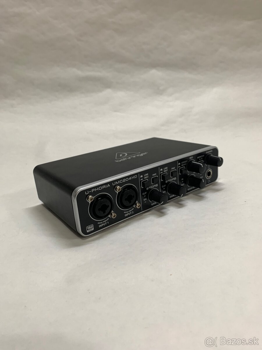 Zvuková karta USB Behringer UMC204HD