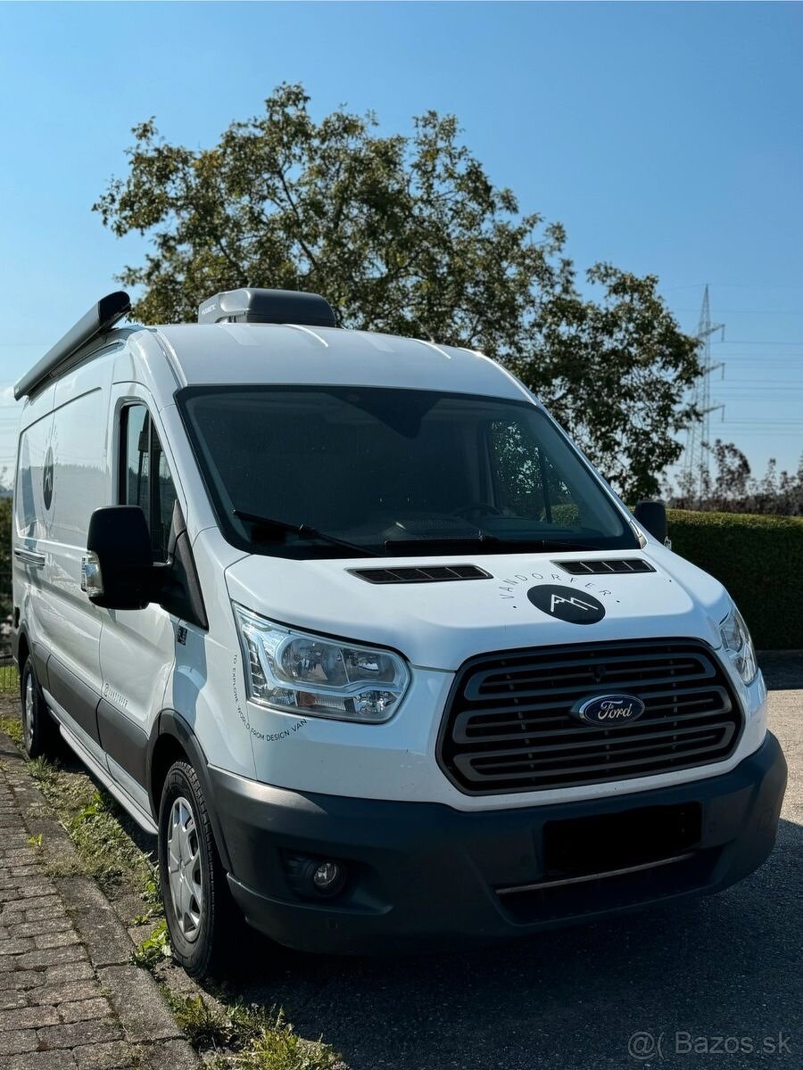Dizajnový obytný Ford Transit