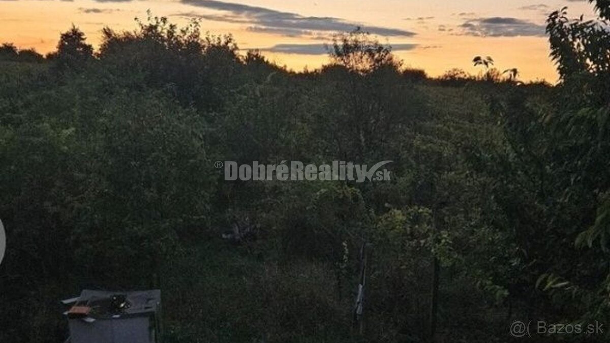 Rekreačná chata vo vinohradníckej lokalite Vráble Dušnok