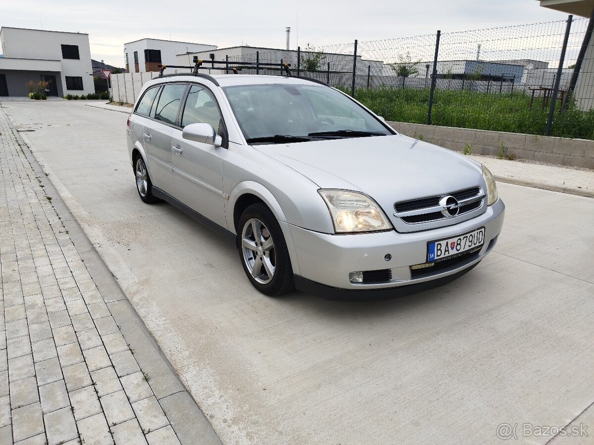 Opel Vectra caravan 2.2 DTI.