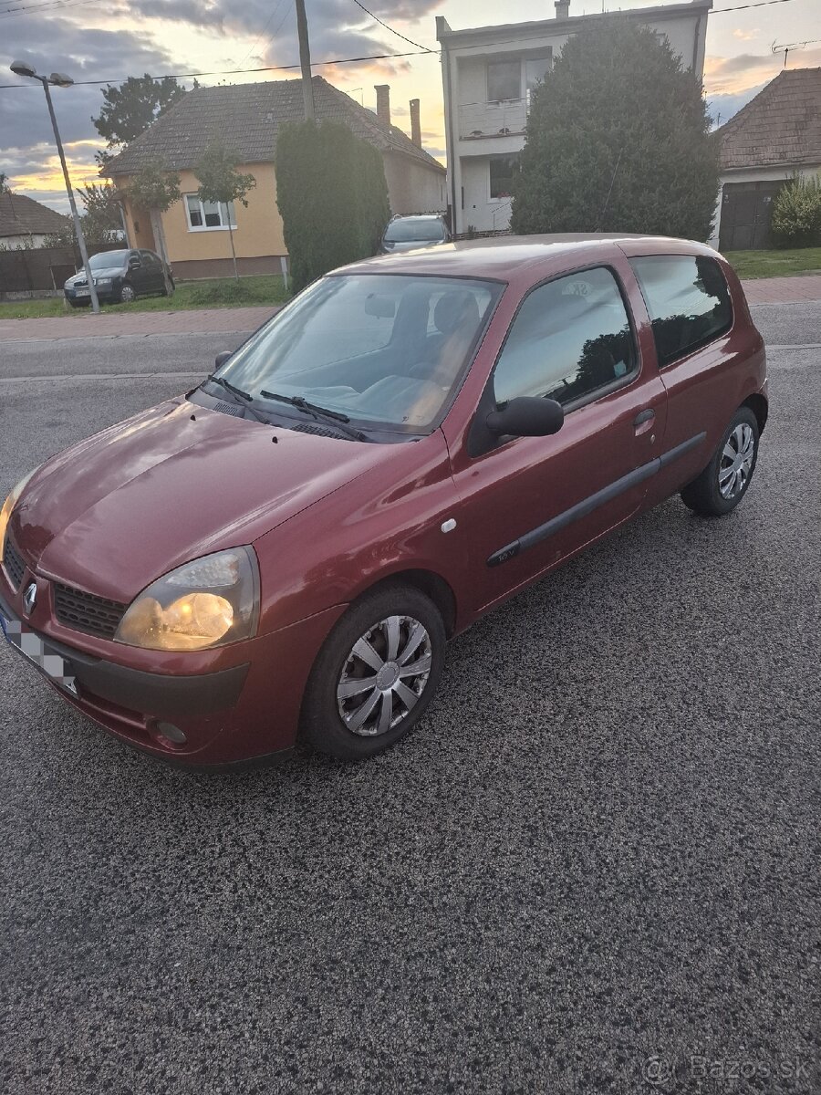 Renault Clio 1.2 benzín