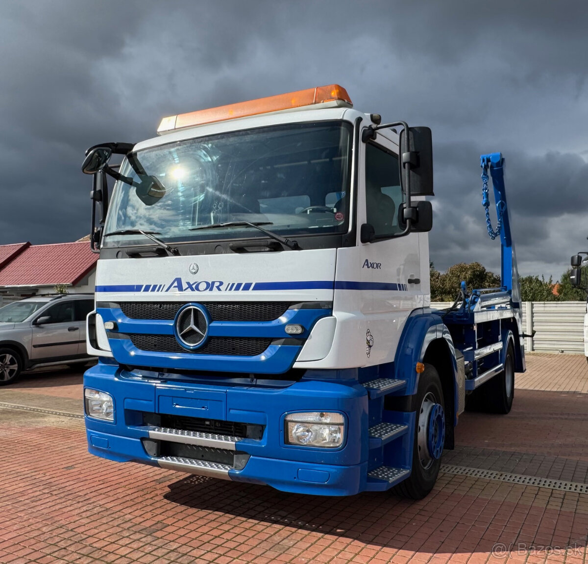 Mercedes Axor Reťazový nosič kontajnerov