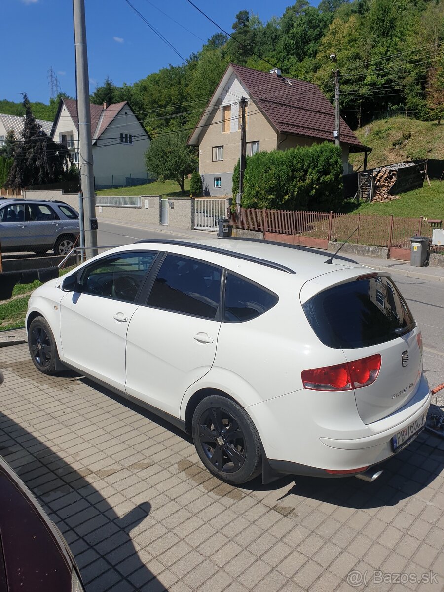 SEAT ALTEA XL 1.9TDi 77kw.Rok 2010