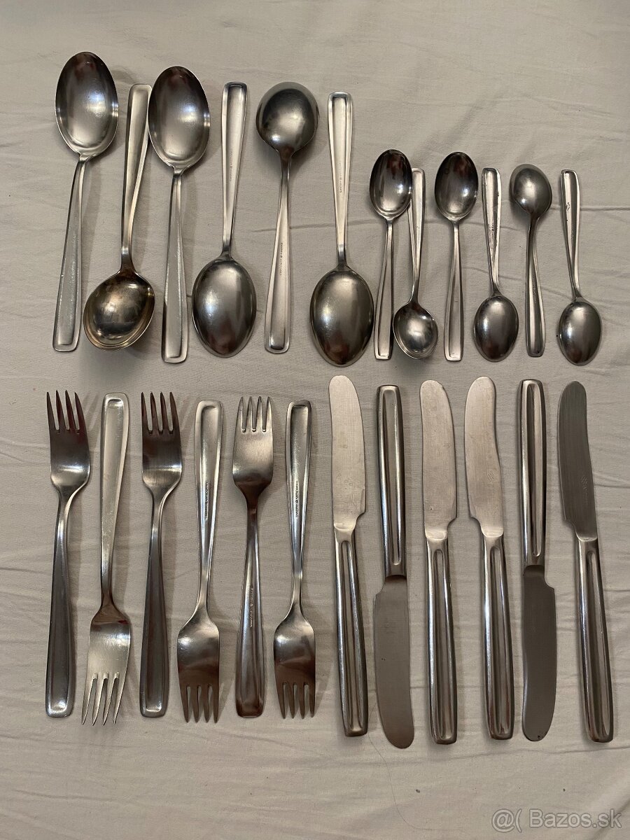 Príbor Sandrik Anticorro 24ks