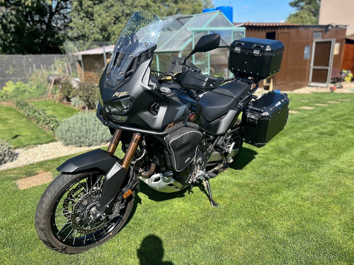 Honda AfricaTwin 1100 Atas