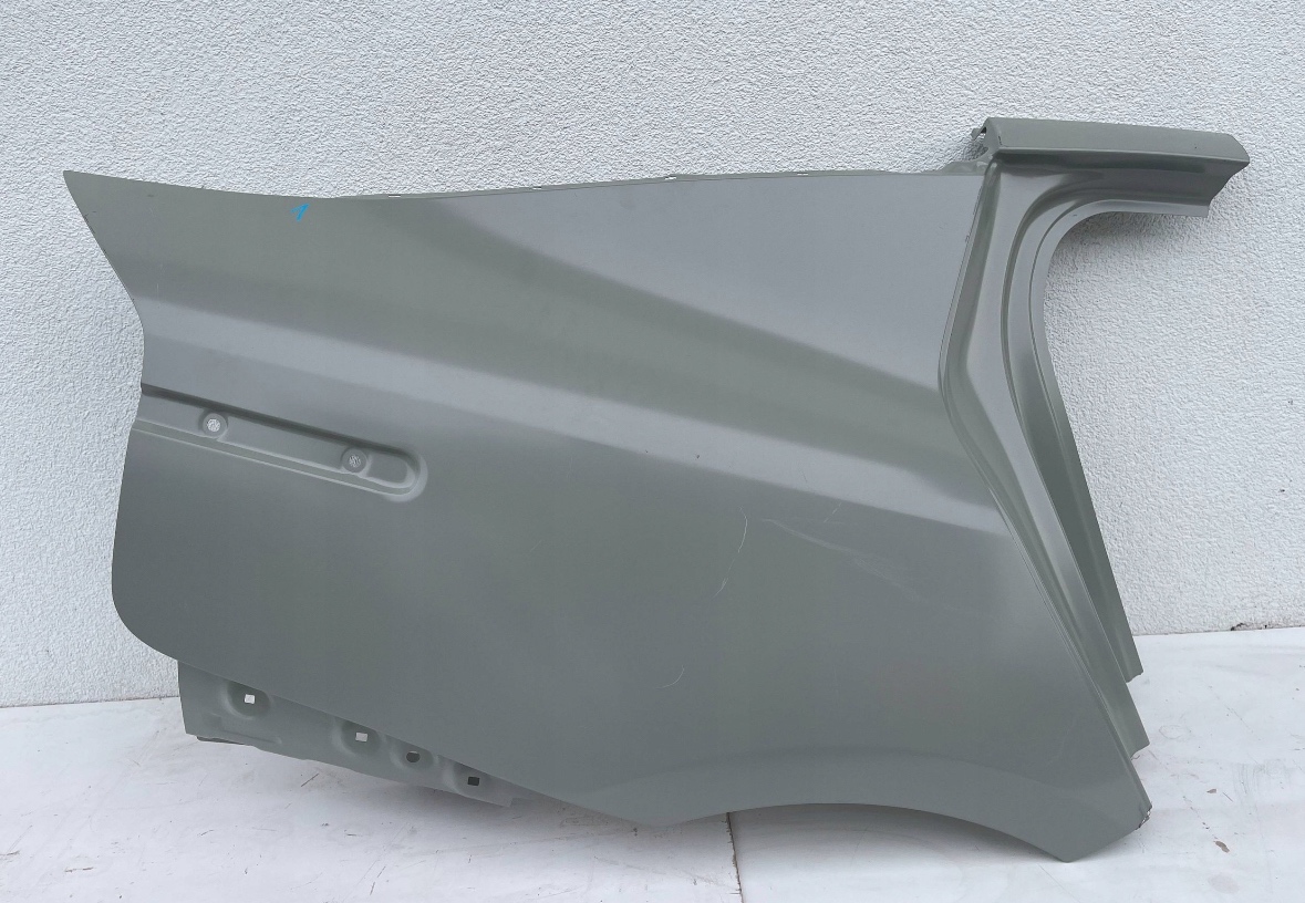 Kia stinger 2017- pravý zadný blatník