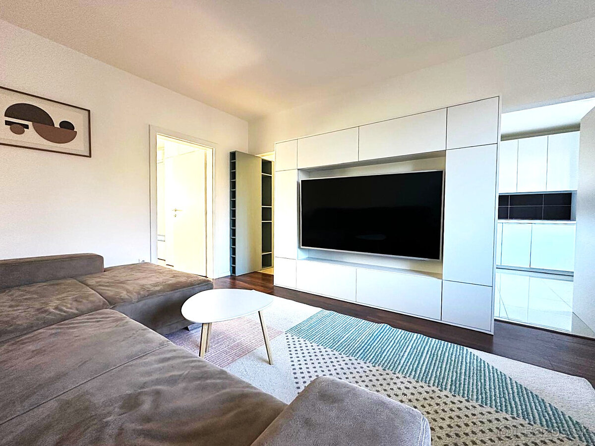 AFYREAL predaj 4izb Cabanova ul., kompletná rekonštrukcia, ú