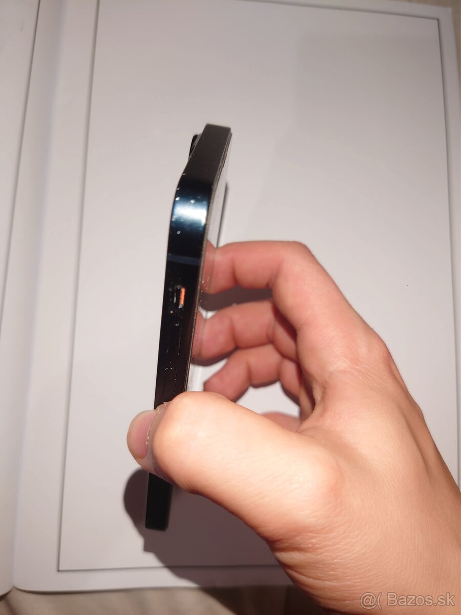 Predám iPhone 13 Mini + AirPods pro 2