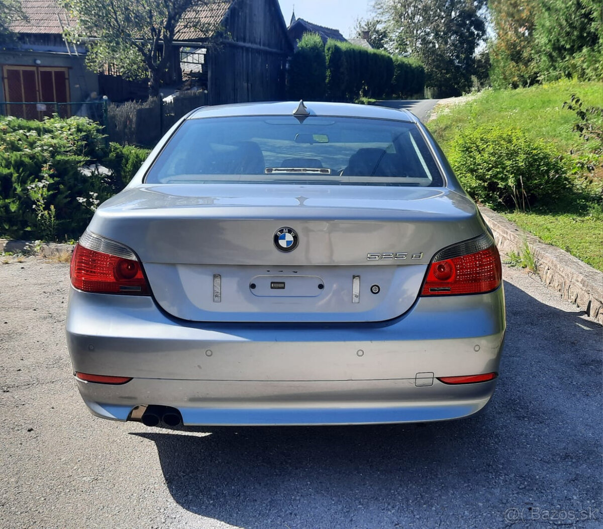kufor, nárazník BMW E60, E61 - a08/7 silbergrau metalic