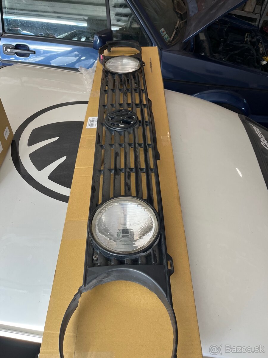 Golf Mk1 predná maska 4 oko