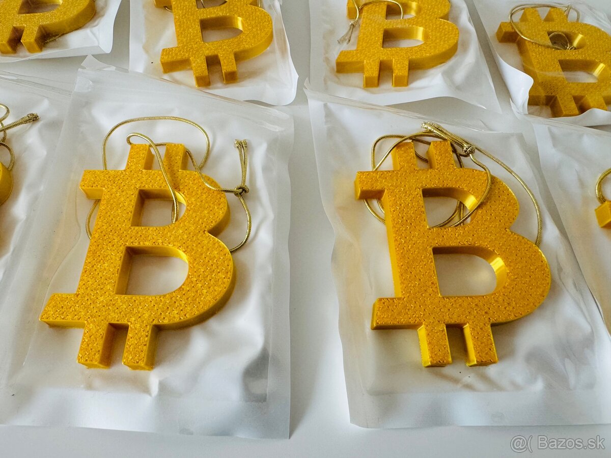 Voňavky do auta v tvare BTC