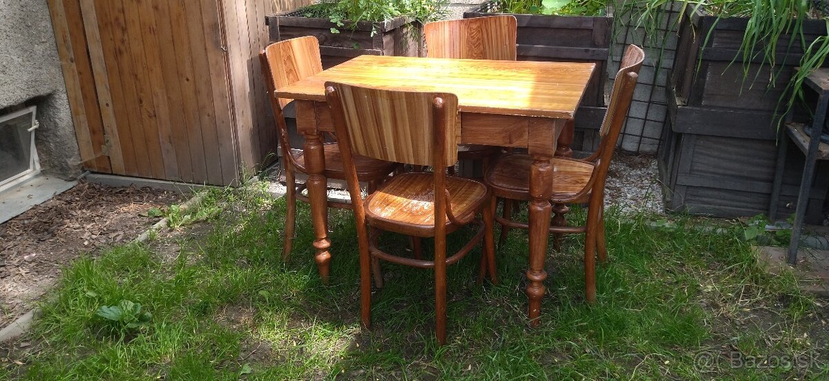 Predám , Starožitný nábytok.