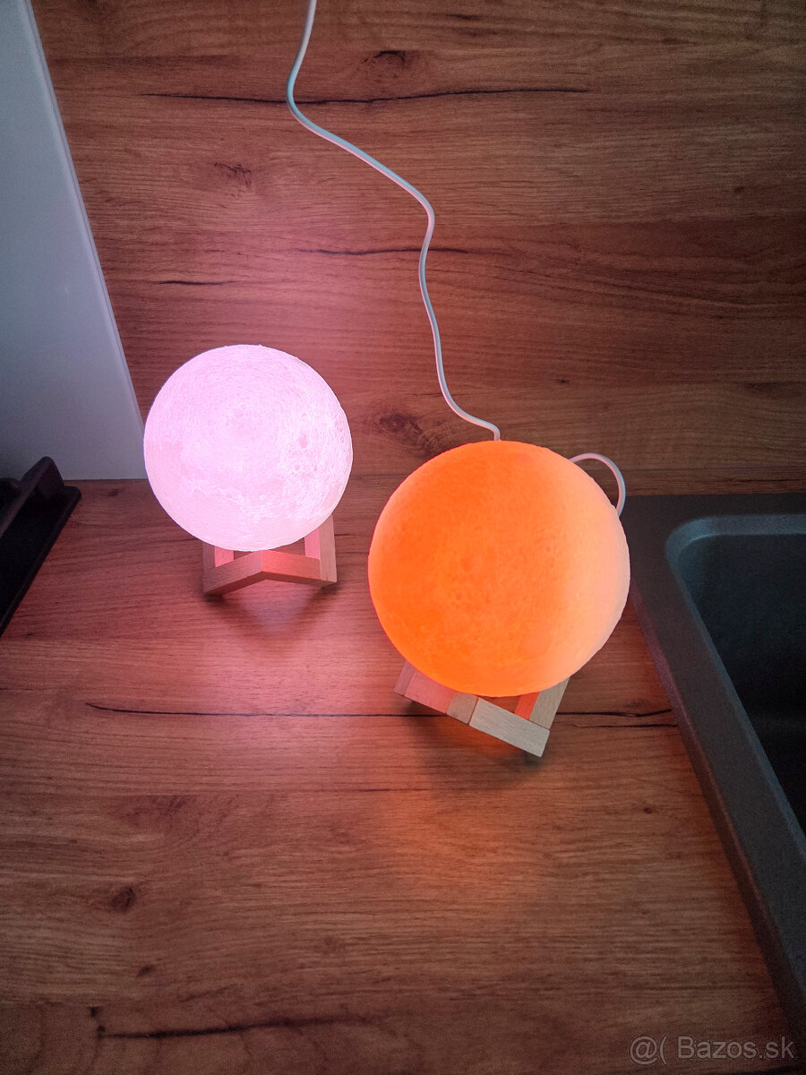 Náladová lampa - Mesiac