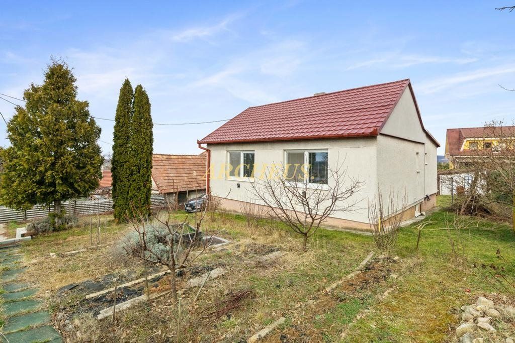 3-IZBOVÝ ZREKONŠTRUOVANÝ RODINNÝ DOM V OBCI CEROVÁ