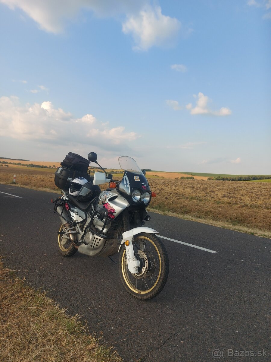 Honda Africa Twin 750