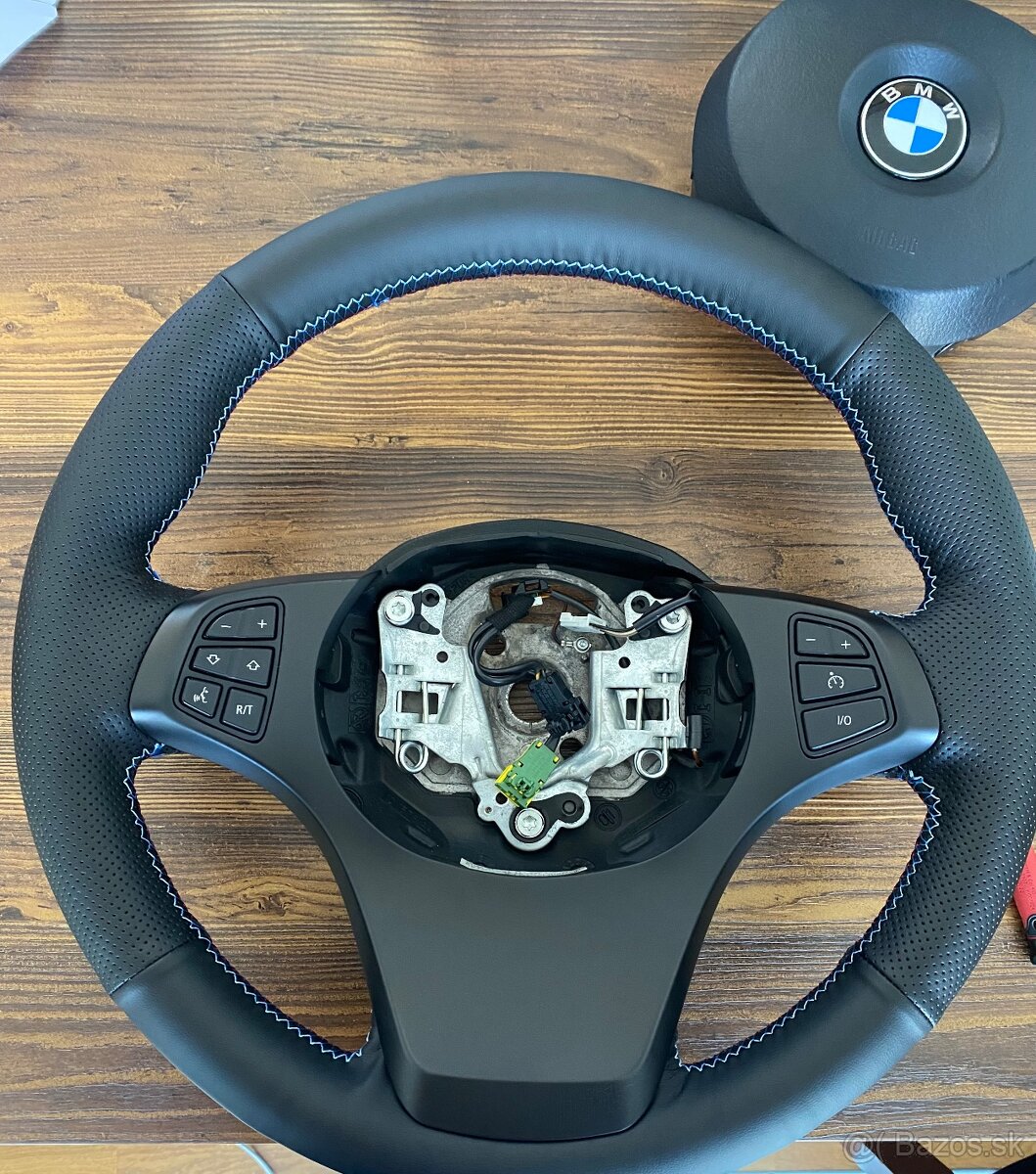 Volant BMW X3 e83