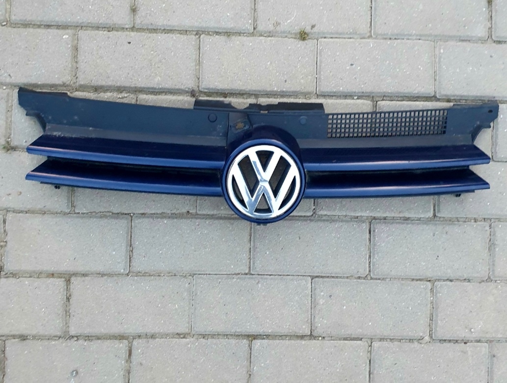 Predna maska golf 4