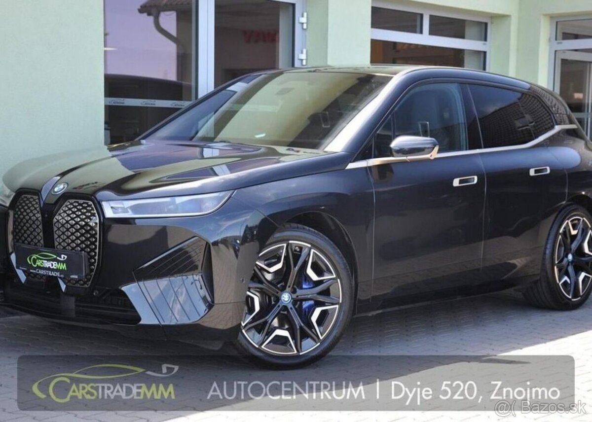 BMW iX xDrive40 HUD H/K TAŽNÉ 240 kw