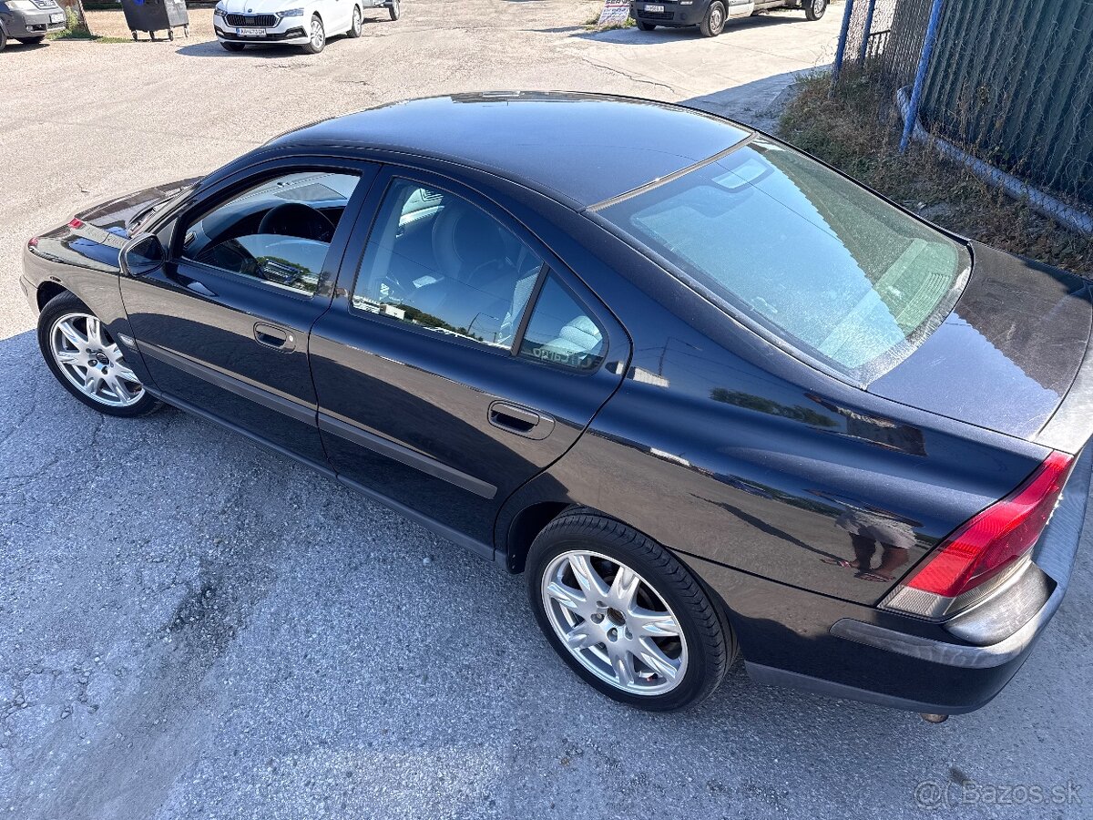 Volvo S60 2.4 D5