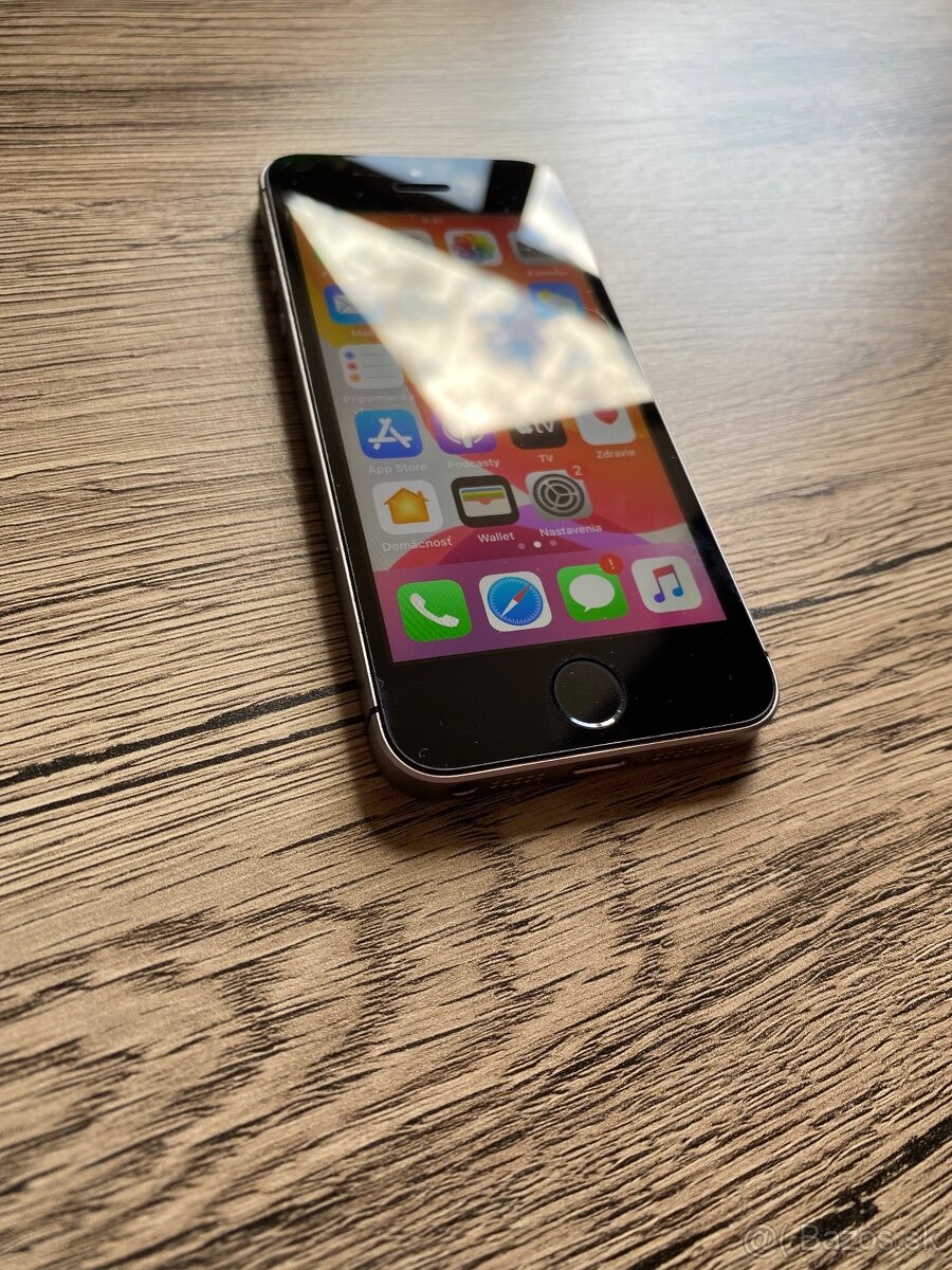 iPhone SE 32gb
