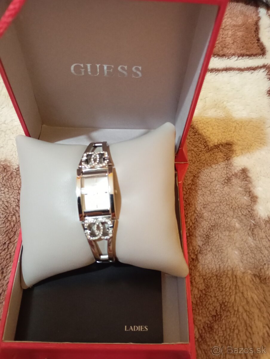 Hodinky dámske Guess