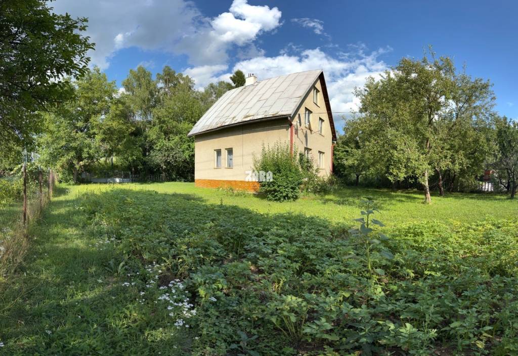 Margecany: 4 izbový tehlový rodinný dom na pozemku 1076 m2