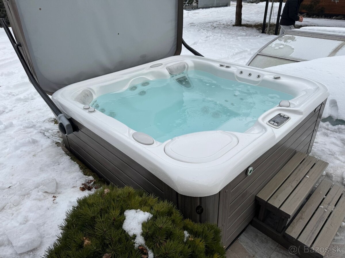 Virivka Hotspring Aria