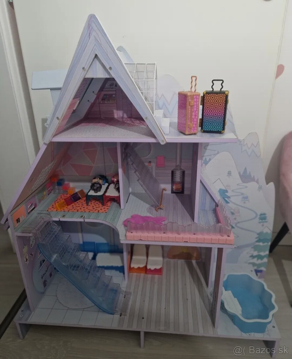 Drevený domček L.O.L