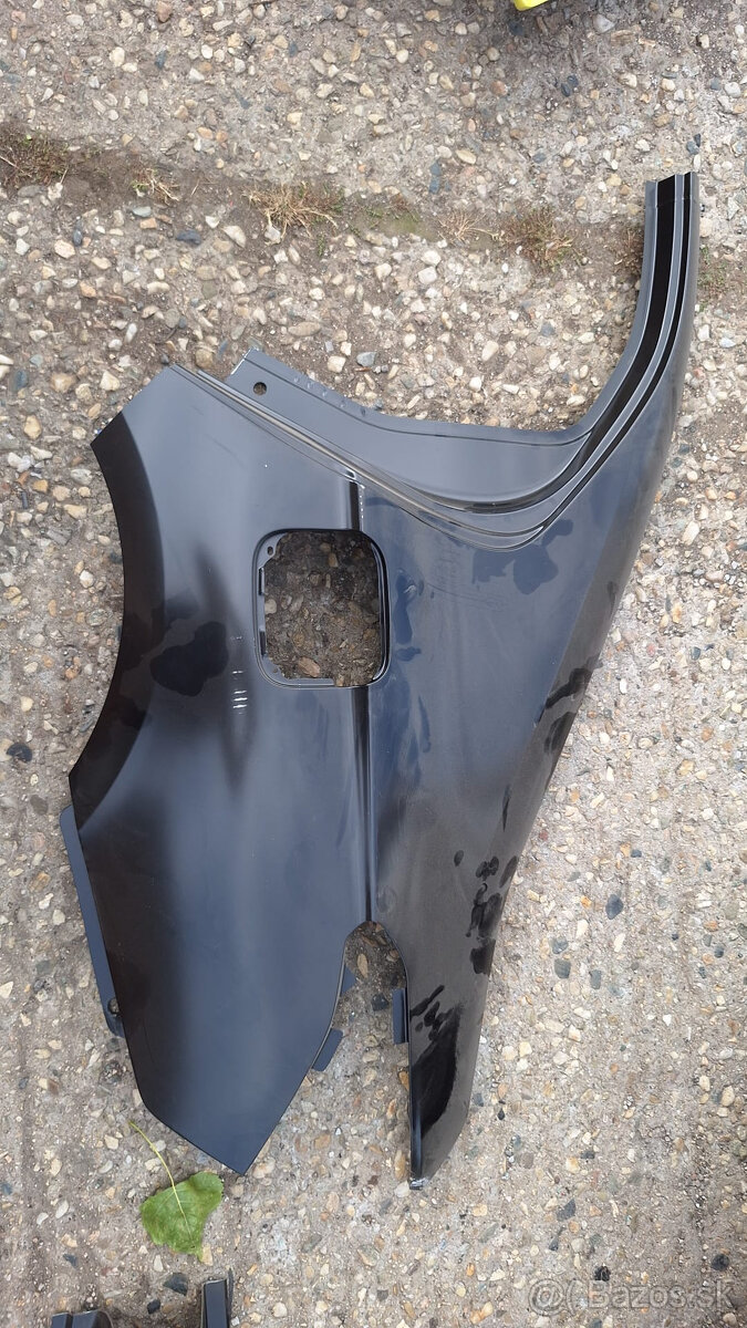 citroen c elysee levý zadní blantík a prah