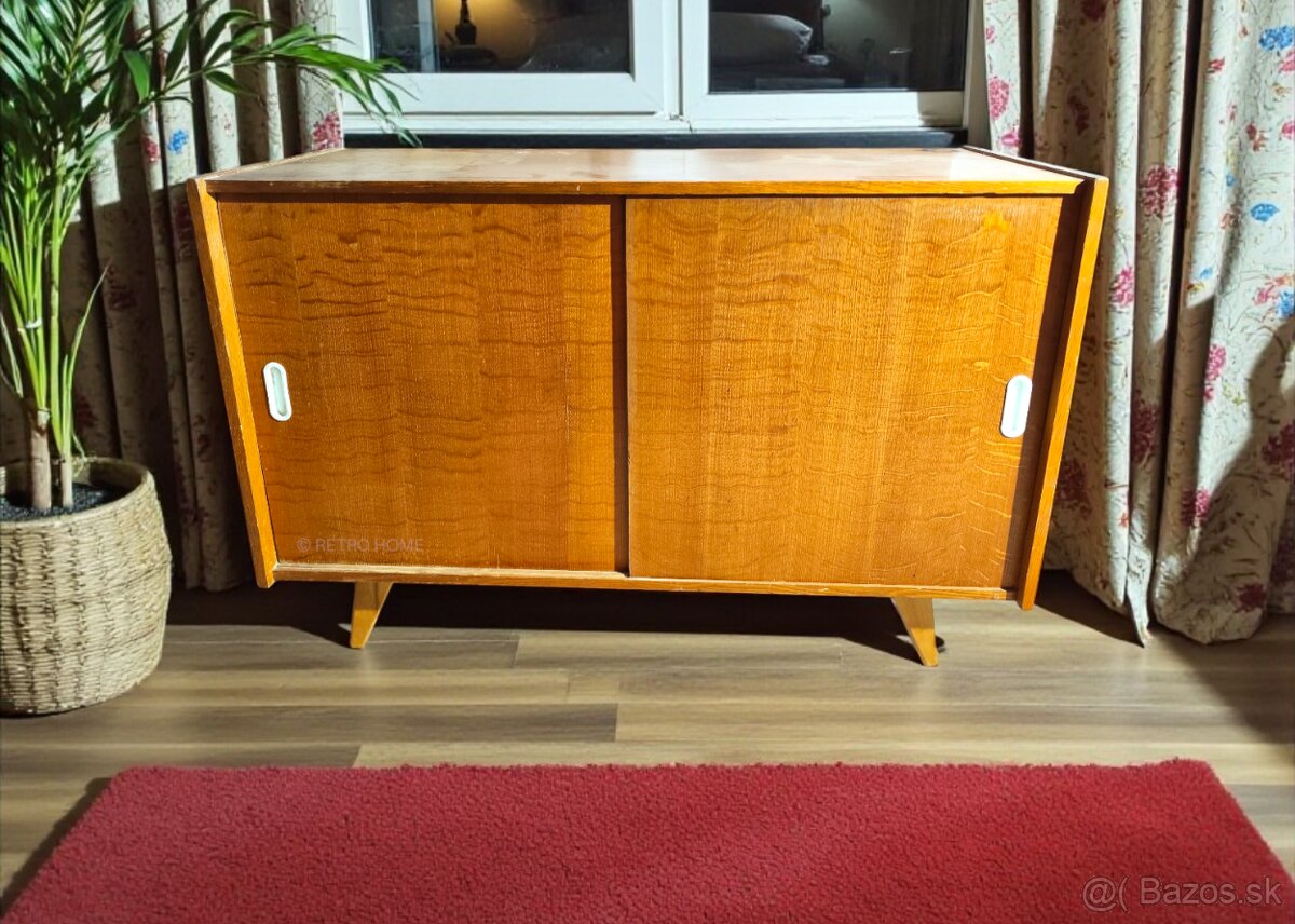 Retro komoda J. Jiroutek